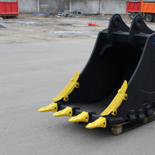 Cкальный ковш для экскаватора Коматсу Пс 220, работаем с 8-17